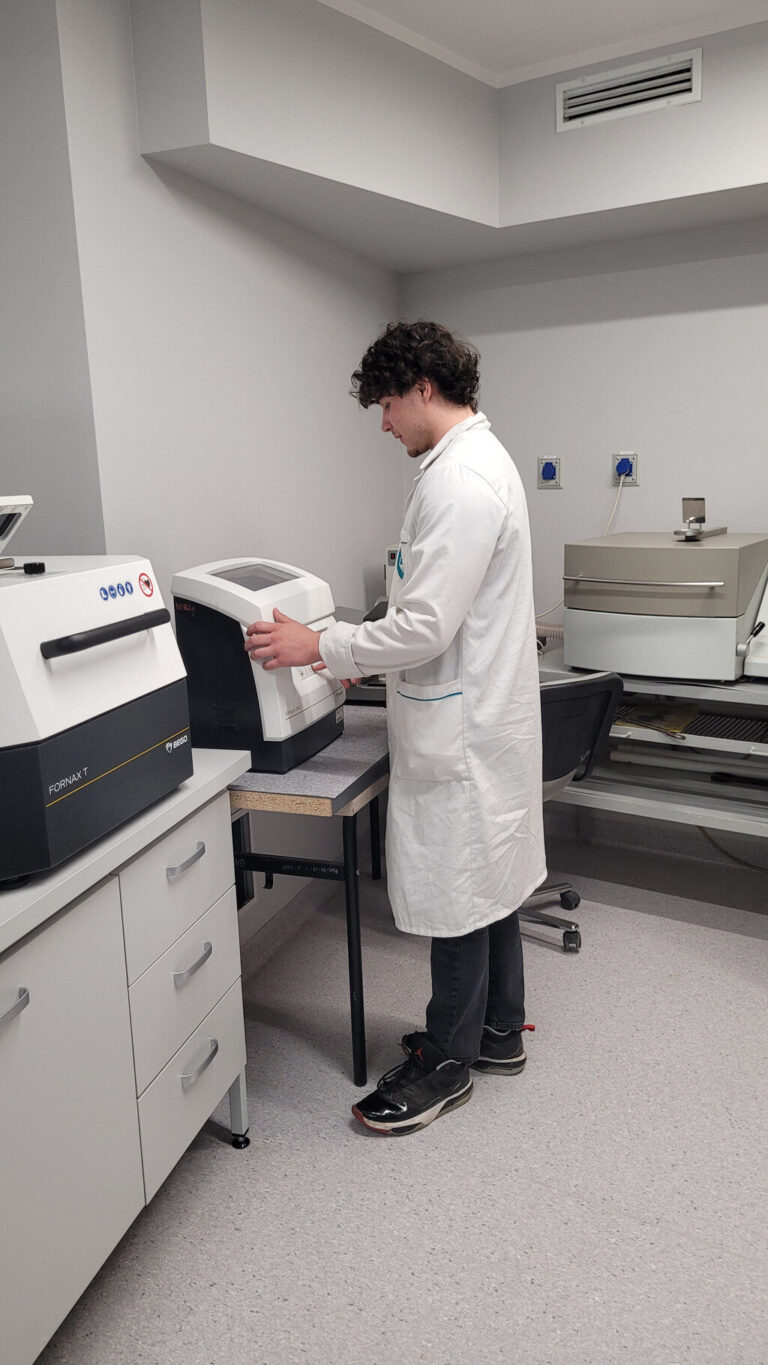 Technik dentystyczny