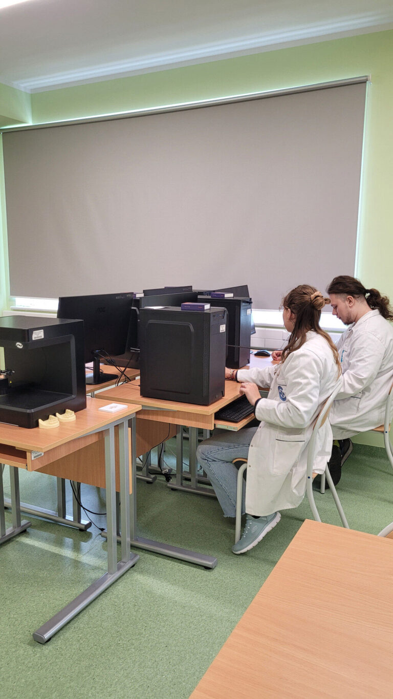 Technik dentystyczny