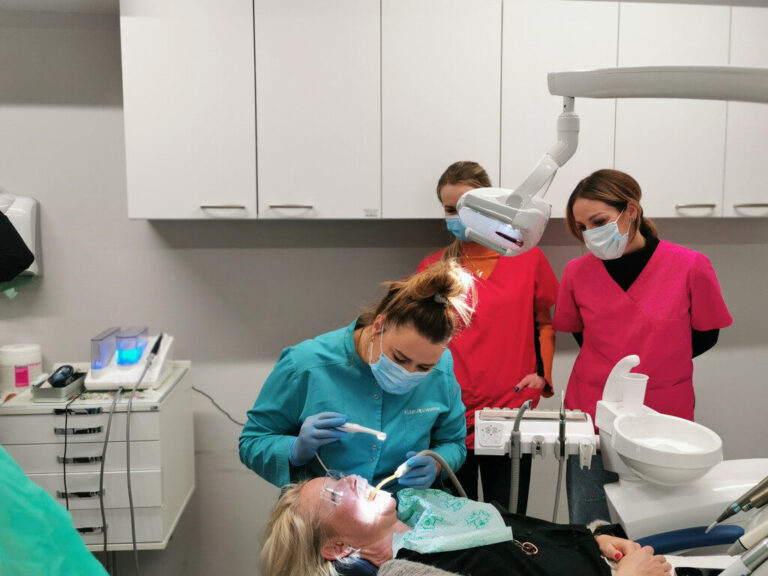 Asystentka/Higienistka stomatologiczna