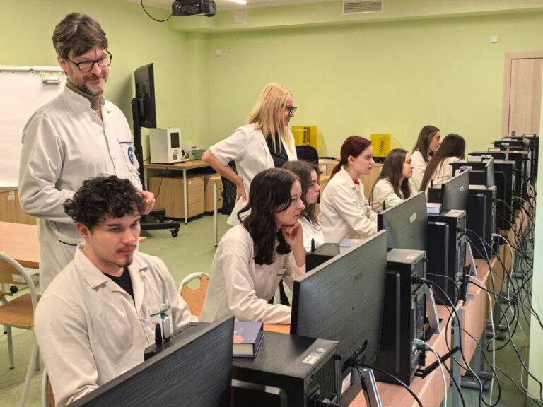 Technik dentystyczny